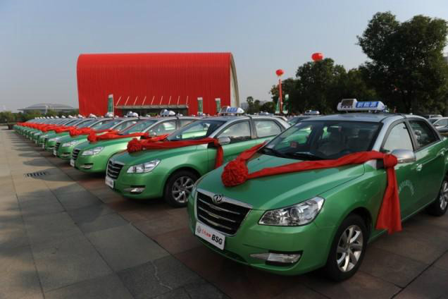 ĿǰhԴ܇ʾƏV_3041_ȫГгOʩ684_@ζƽÿ4.4vԴ܇ܹһ_Oʩ 