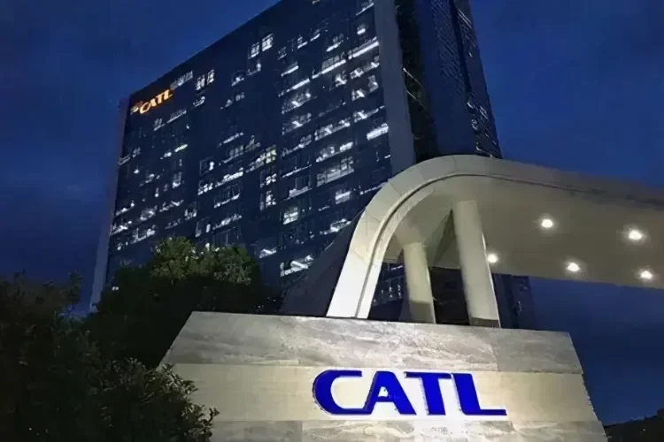 電池供應鏈“力爭上游”是正解?